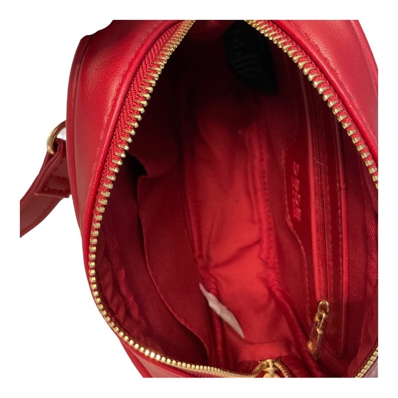 Bebe Kayla Camera Crossbody - Picture 4 of 7